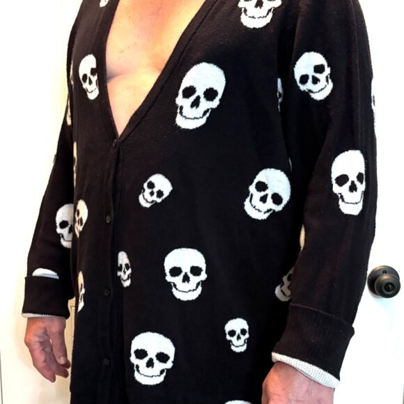 Vintage Y2K Smiling Skulls Women Oversized Cardigan XL Goth Emo Grunge Button up - Picture 3 of 15